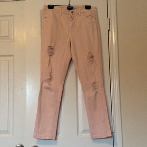 Cloud pink Bebe heartbreak skinny jean
